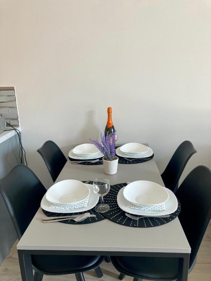 Apartament Nr 18 - Apartamenty Wakacyjna 5 미엘노 외부 사진