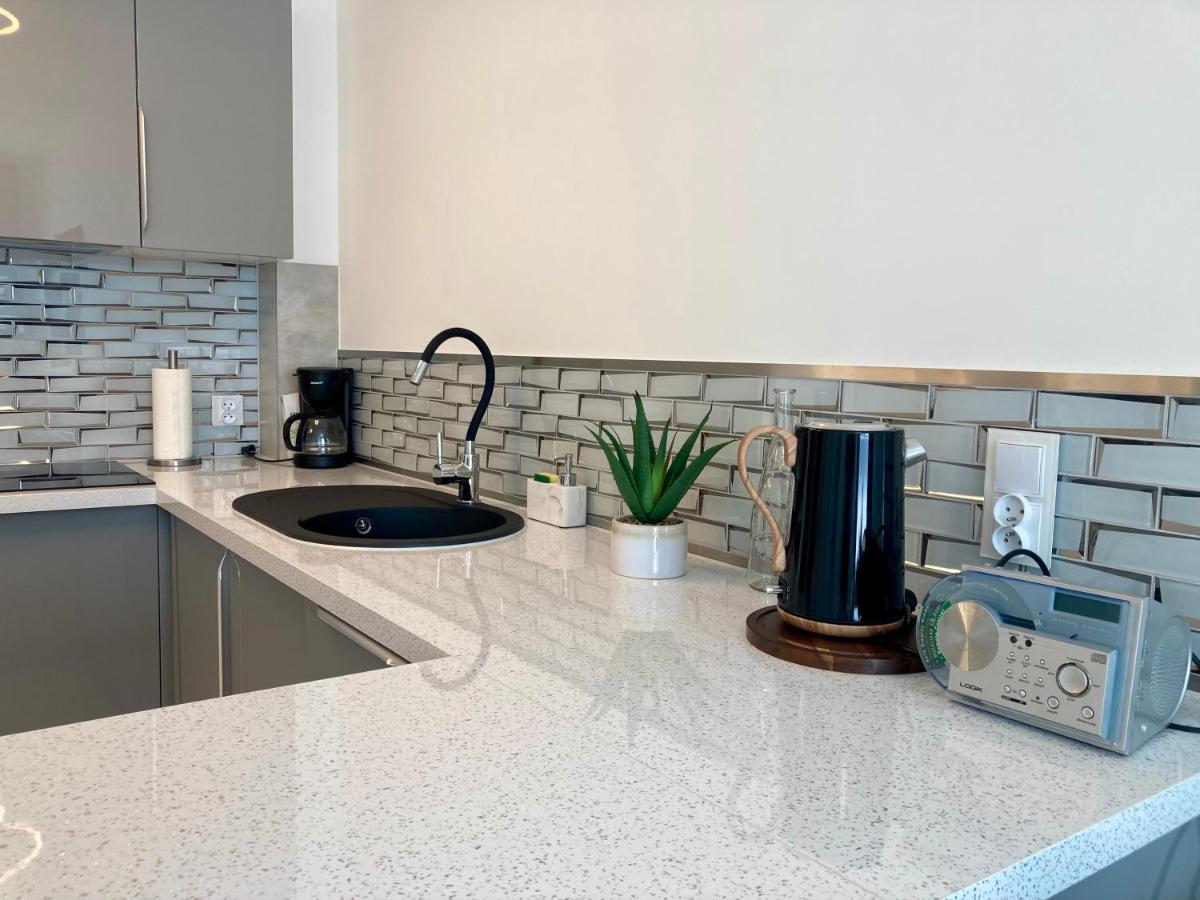 Apartament Nr 18 - Apartamenty Wakacyjna 5 미엘노 외부 사진